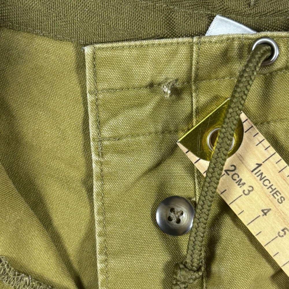 The North Face Olive Green Cargo Shorts - Picture 4 of 14